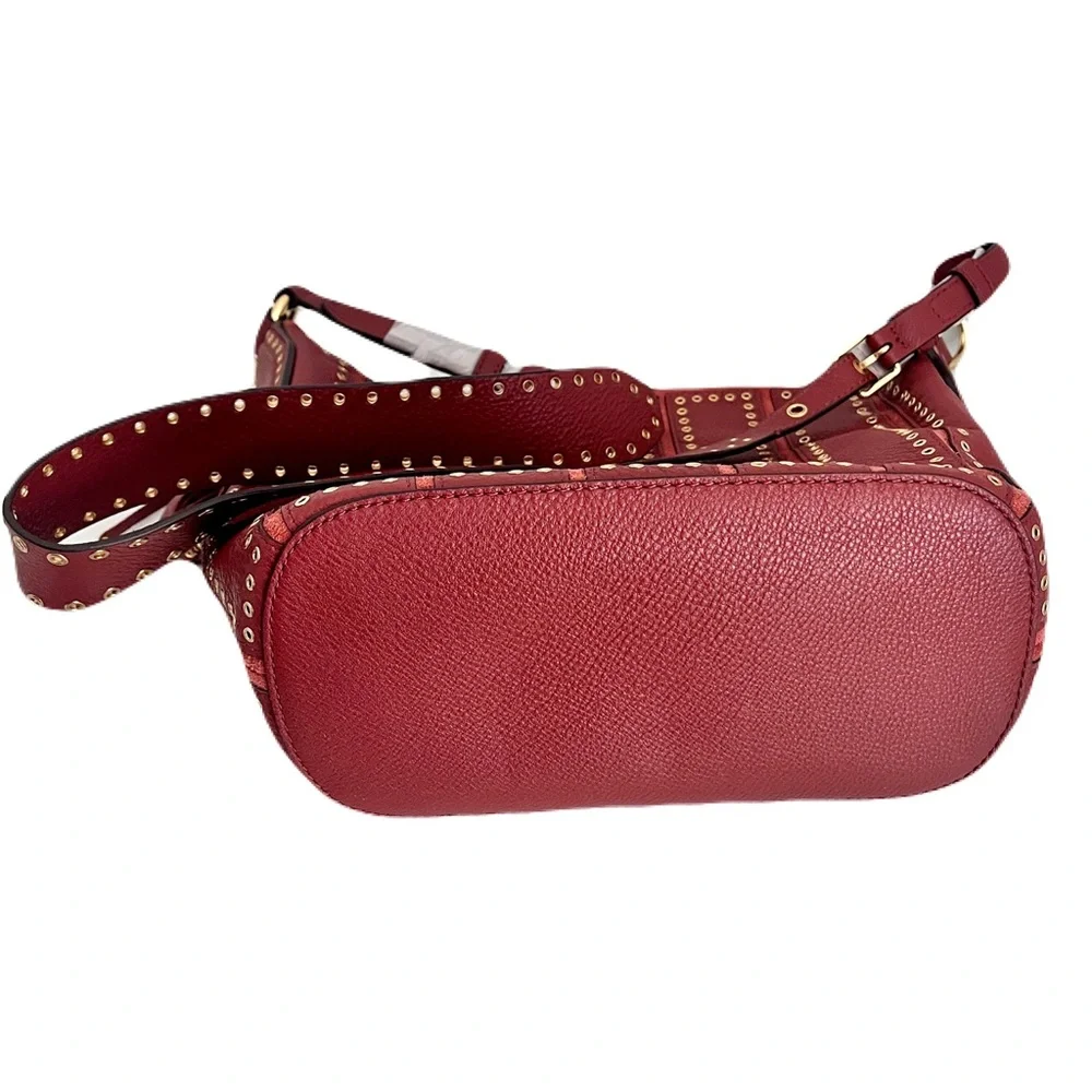 NWT Michael Kors Brown ‘Brooklyn Grommet Leather Feed Bag’ Crossbody in “Brick”